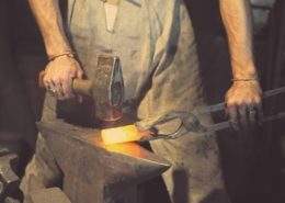 forger pour devenir forgeron - de la Ludopédagogie